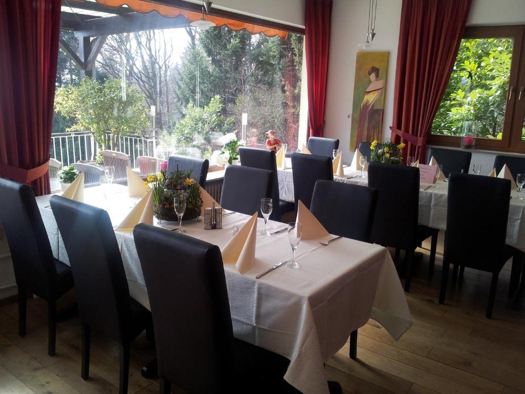 אוסטריך-ווינקל Zum Rebhang Bed & Breakfast מראה חיצוני תמונה